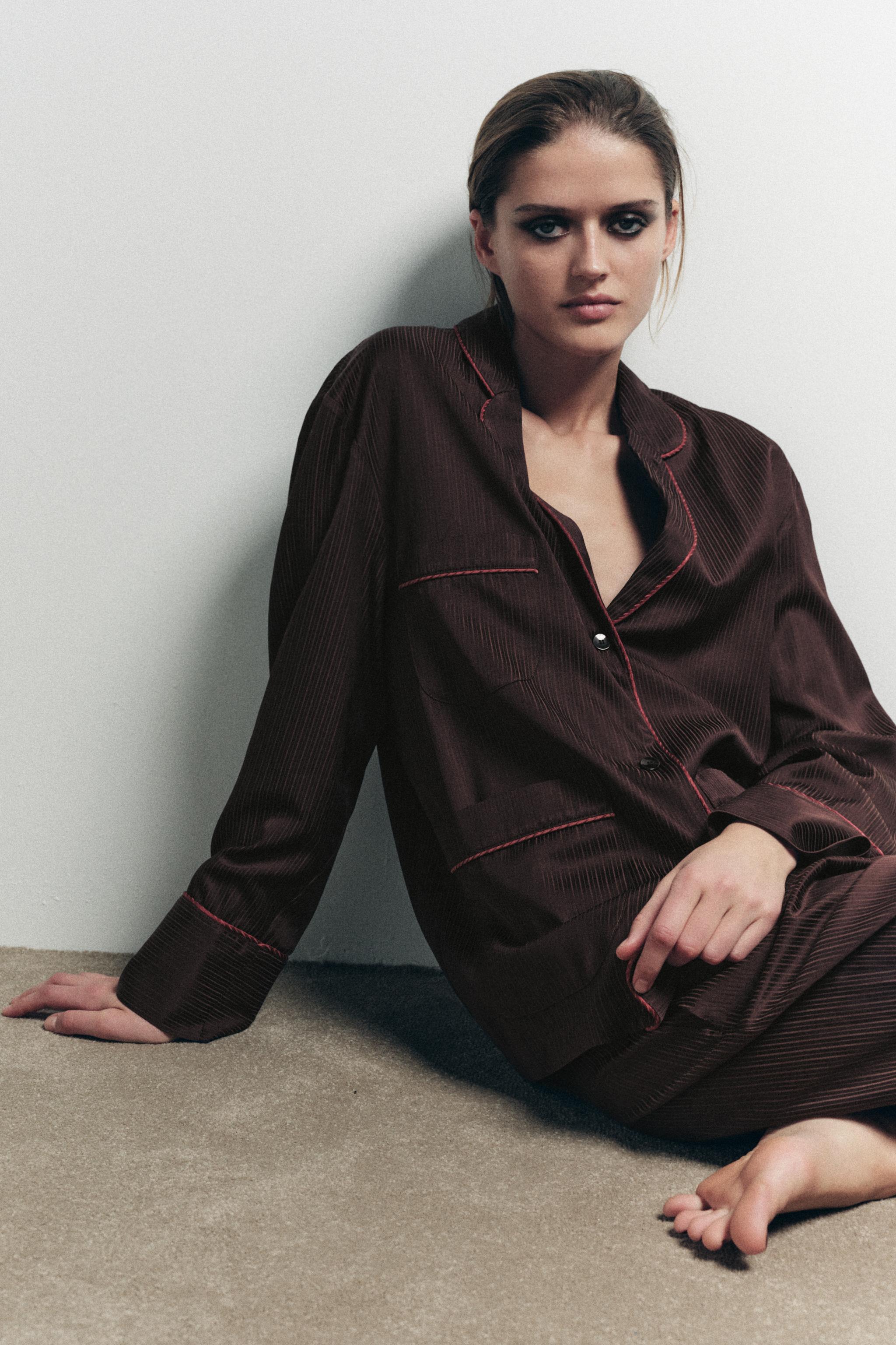 CHEMISE PYJAMA À RAYURES EN CONTRASTE